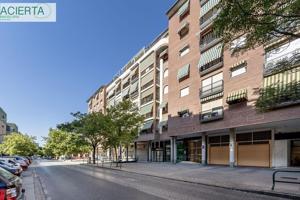 Piso en Palacio de Deportes photo 0