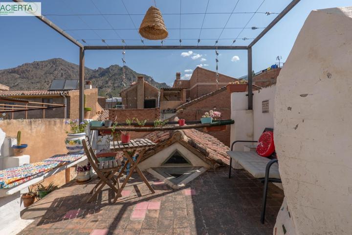 Preciosa casa en el centro de Nigüelas photo 0