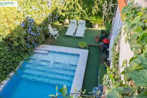 CASA PAREADA CON PISCINA PROPIA EN LOS REBITES, HUÉTOR VEGA photo 0