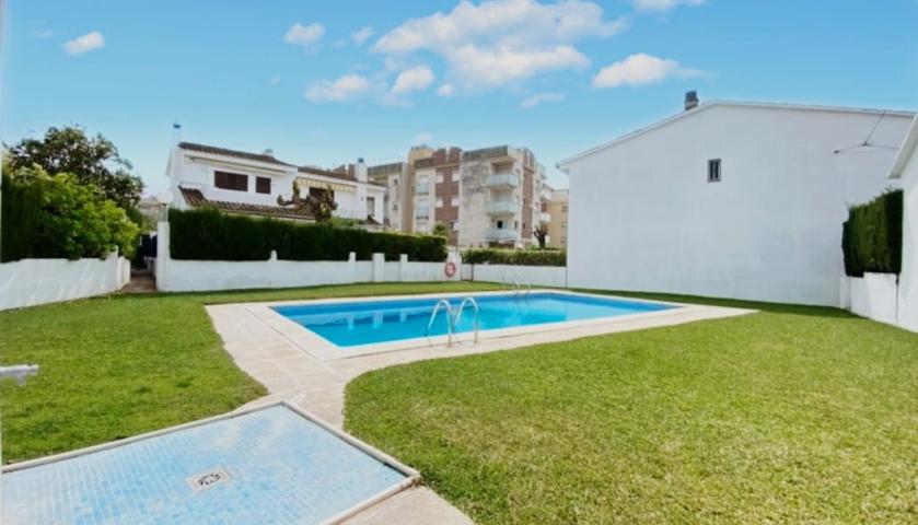 Unifamiliar adosada - Vendrell, El photo 0