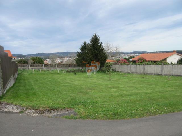 Terreno Urbanizable En venta en Narón photo 0