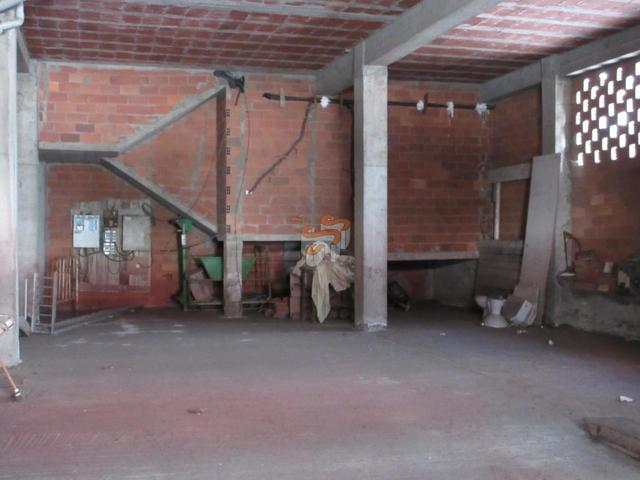 Local En venta en Narón photo 0