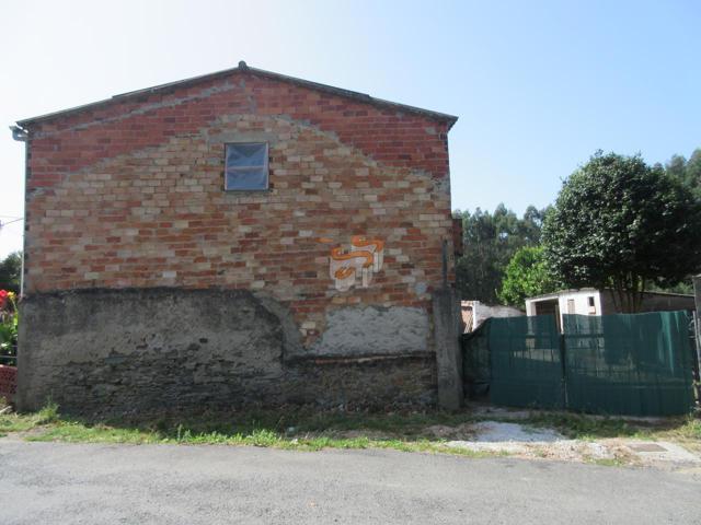 Casa En venta en Narón photo 0