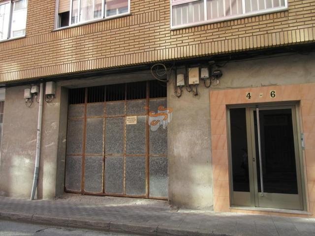 Local En venta en Narón photo 0