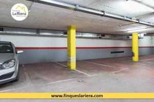 PLAZA DE PARKING EN CALLE JOSEP MARIA MIQUEL I VERGES EN ZONA ALTA photo 0