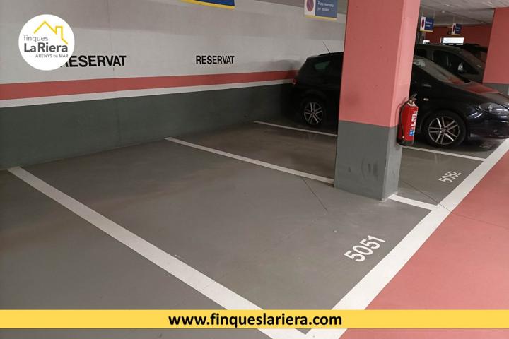 PLAZA DE PARKING A LA VENTA AL XIFRE EN ZONA CENTRO photo 0