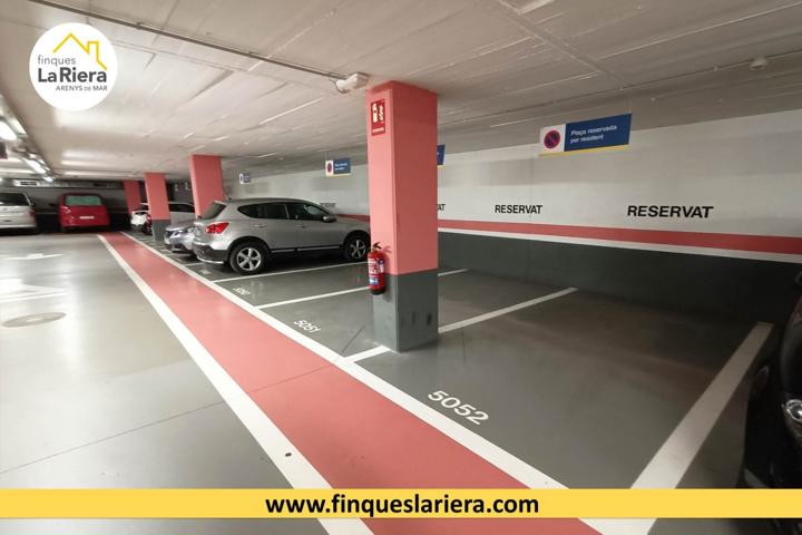 PLAZA DE PARKING A LA VENTA AL XIFRE EN ZONA CENTRO photo 0