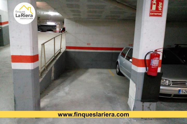 PLAZA DE PARKING EN VENTA EN CALLE BAREU photo 0