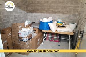 TRASTERO EN LA CALLE LA TRONQUEDA TOCANDO LA AVENIDA PAU COSTA photo 0