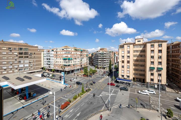 VENTA DE PISO EN PLAZA EINSTEIN – GRANADA photo 0
