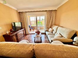 ALQUILER DE PISO ATICO ( JUNTO AL HOTEL GRANADA BY PIERRE & VACANCES-GRANADA) photo 0