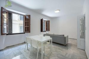 PISO JUNTO A RECOGIDAS photo 0