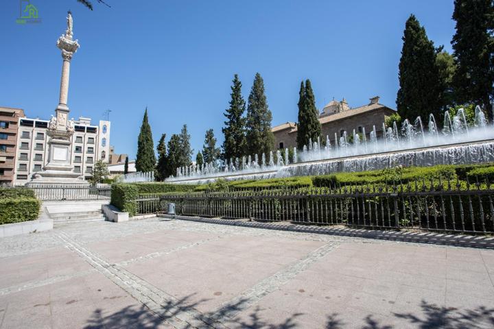 Apartamento junto a los Jardines del Triunfo y Albaicín con Cochera photo 0