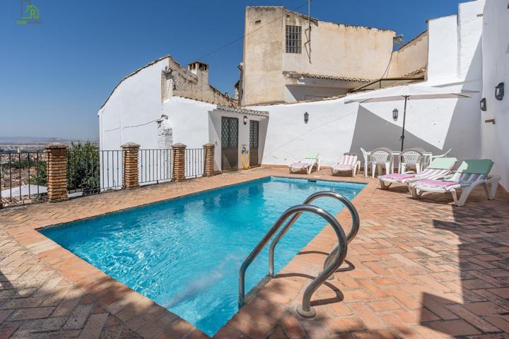 Piso a la venta en el corazón del barrio del Realejo photo 0