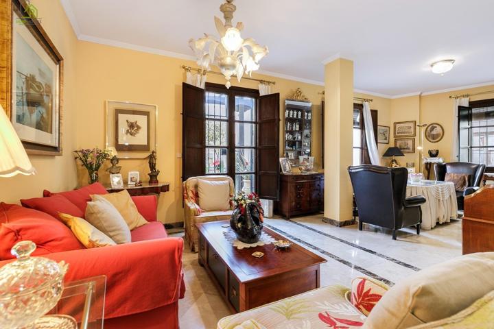 PAREADO EN EL ALBAYZÍN photo 0