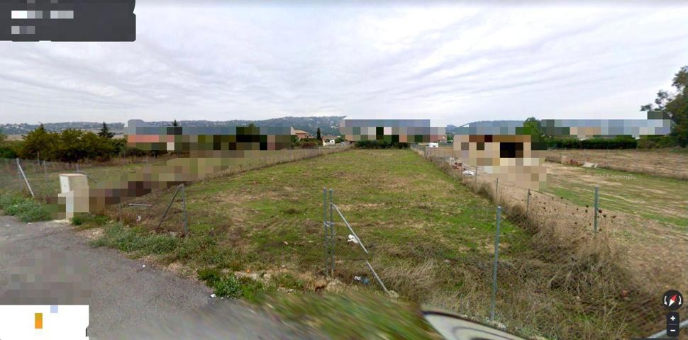 URB. CHARCO ROTO - Parcela de 1.500m2 vallada, monolito de luz en entrada, sin pozo ni agua potable. photo 0