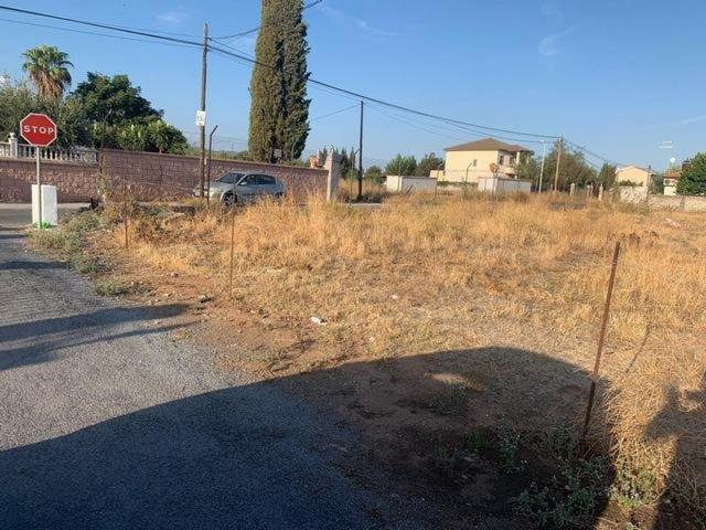 Parcela vacia de terreno de 1.000 m2 por la zona de La Barquera. photo 0