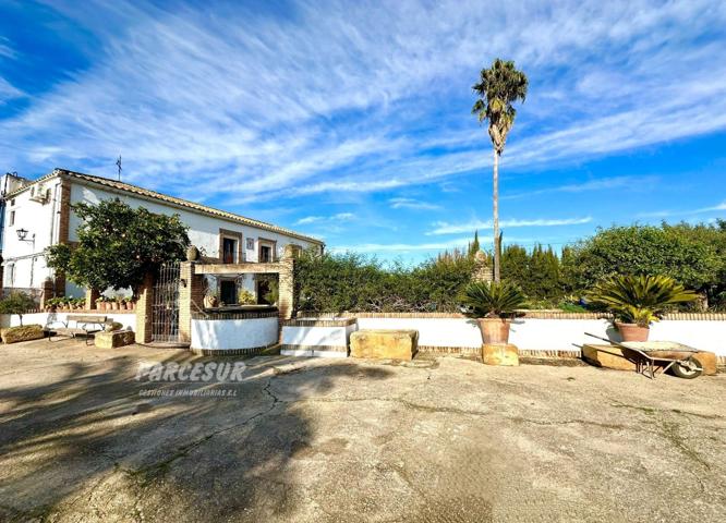Cortijo HIPOTECABLE con 45.500m² aprox de terreno photo 0