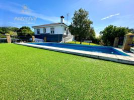 ZONA CUEVAS BAJAS - HIPOTECABLE - Parcela de terreno de 1.600m con casa de unos 75 m. y piscina photo 0