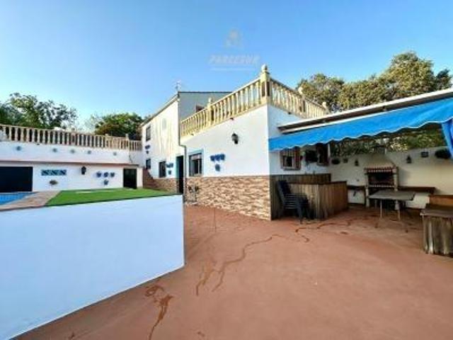 PRECIOSA CASA DE CAMPO EN CUEVAS BAJAS photo 0