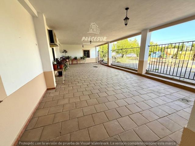 ZONA HIGUERON -Oportunidad única en el corazón del barrio! Casa + negocio en venta photo 0