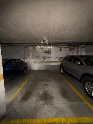 Magnifica plaza de garaje con un exelente ubicacion photo 0
