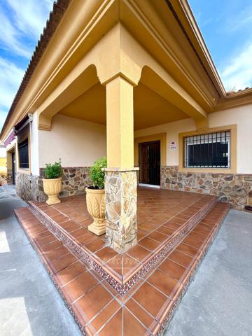 Casa de Campo en El Higuerón, Córdoba con Piscina. photo 0