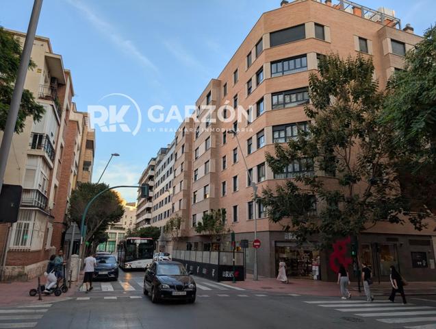 Piso Alquiler Almería junto al Mercadona Avd. de la Estación photo 0