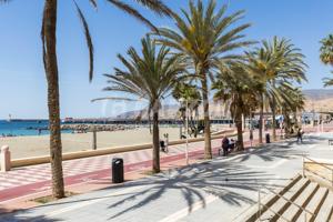 Chalet en Ciudad Jardin con gran parcela photo 0