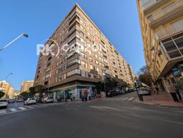 Piso Alquiler amueblado en el centro de Almería - Junto Colegio La Salle photo 0