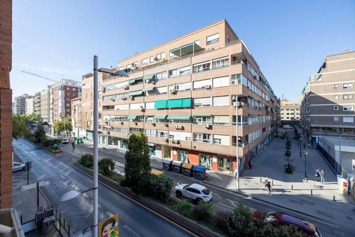 Encantador Piso en Plaza Einstein - Perfecto Estado y Ubicación Ideal 🌟 photo 0