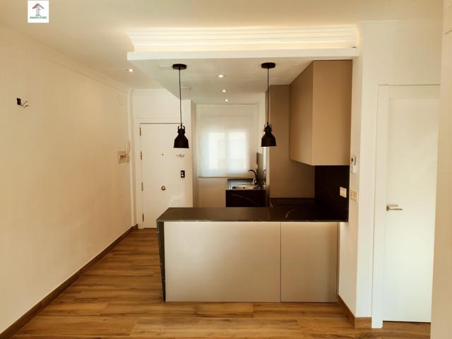 Precioso piso completamente reformado photo 0