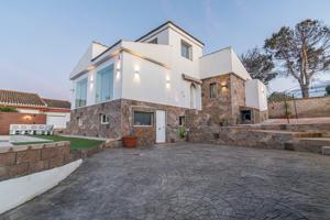 Preciosa casa totalmente reformada en Suspiro del Moro, Otura photo 0