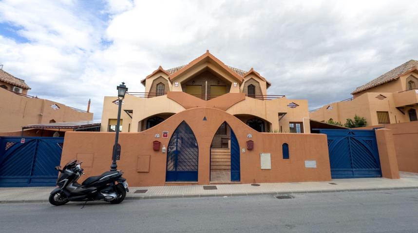 Chalet pareado en Las Gabias. PARA ENTRAR A VIVIR. photo 0