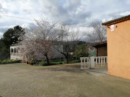 Bonita casa independiente de una planta en L'Esplai de Bisbal del Penedès photo 0
