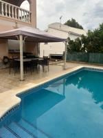 Espléndida casa en Urbanización Oasis El Vendrell con piscina y magníficas vistas al Mar. photo 0