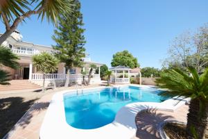 Unifamiliar En venta en Los Girasoles, San Vicente Del Raspeig photo 0