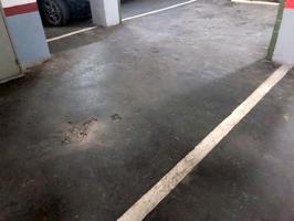 Parking Subterráneo En venta en Calle Gil De Jaz, Centro-Casco Histórico, Oviedo photo 0