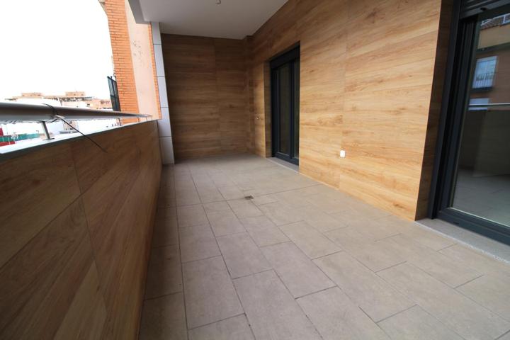 PISO DE LUJO EN JESUS RINCÓN JIMENEZ 4 DORMITORIOS + 2 BAÑOS + GARAJE + TRASTERO + 15 M2 DE TERRAZA photo 0
