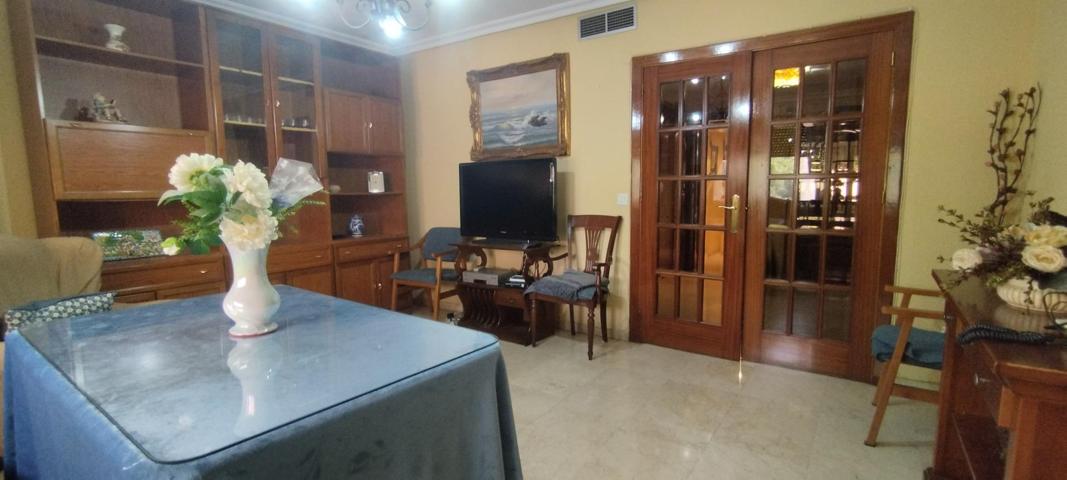 PISO DISPONIBLE, ESTUDIANTES 2025-26 photo 0