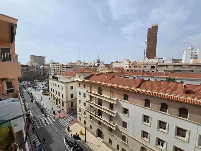 Piso En venta en Alacant-Alicante photo 0