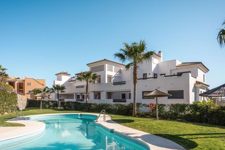 Piso En venta en Urbanizacion Doña Julia, Doña Julia Golf, Casares photo 0