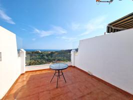  Ático En venta en Calle Berlín, 1, Altos De Estepona, Estepona photo 0
