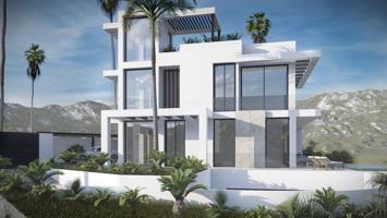 Casa En venta en Playa Bahía Dorada, Estepona photo 0