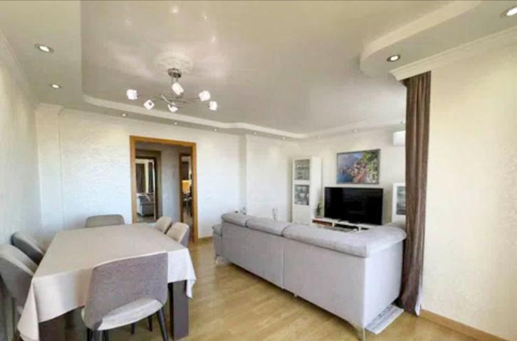  Ático En venta en Calle Nueva Atalaya, 37, Benamara - Atalaya, Estepona photo 0
