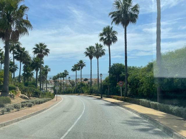 Piso En venta en Cl Colinas Del Mar De Las, La Alcaidesa photo 0