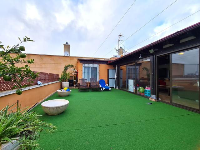  Ático En venta en Avenida Andalucía, 0, Estepona Pueblo, Estepona photo 0