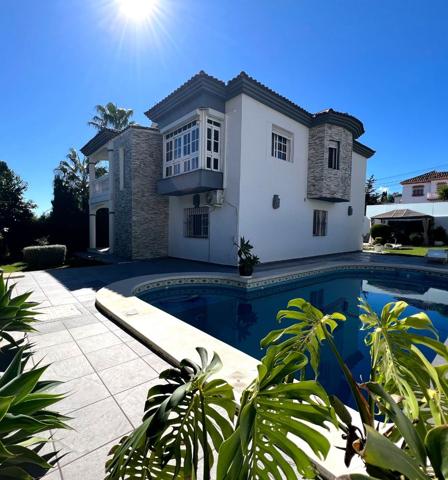 Casa En venta en Calle Ocio, Playa Bahía Dorada, Estepona photo 0