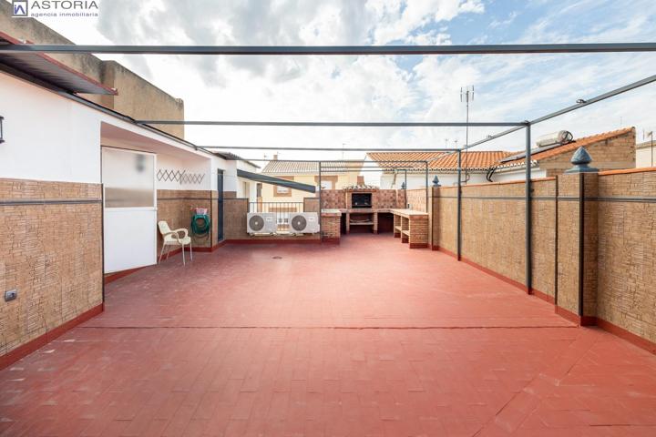 Casa en Venta en el Zaidín – Granada Capital photo 0