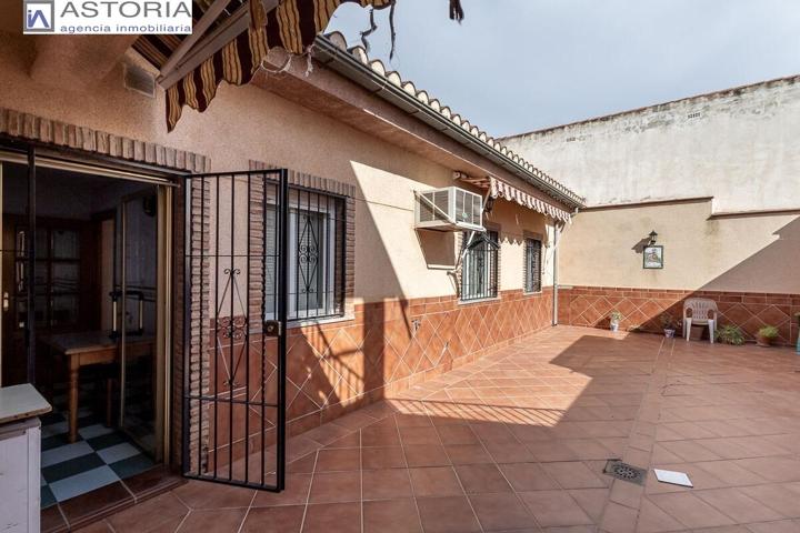 Oportunidad en La Zubia!! photo 0